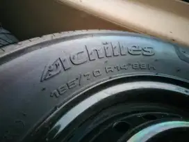 Ban R14 Velg baru kondisi mulus siap pakai