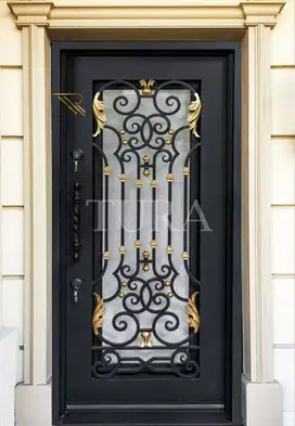 pintu besi tempa
