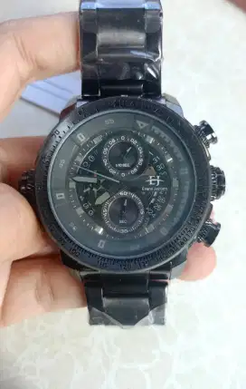 Jam tangan pria
