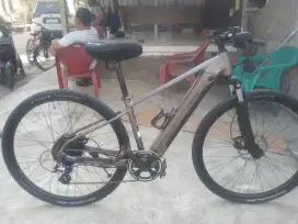 Sepeda POLYGON KALOSI