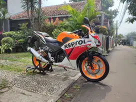 HONDA CBR K45 TAHUN 2015