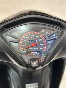 Honda Revo X Fi 125cc Tahun. 2024 km 400 Anugerah Motor Pucang