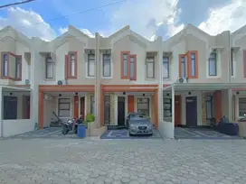 Rumah 2 Lantai Paling Luas Harga 900 Jtn Seberang Villa Dago Pamulang