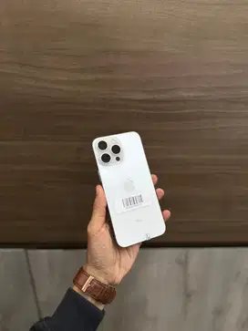 Iphone 15 promax 256gb white titanium ibox