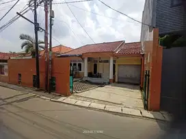 Rumah + Tanah Di Jl Ciputat Raya ( Sandratex)
