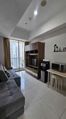Di sewakan Apartemen Taman Anggrek Residences