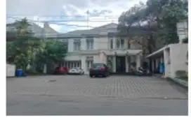 Rumah di Jalan Wr Supratman Surabaya