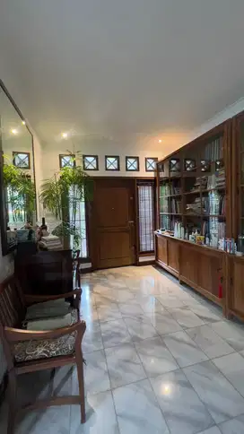 RUMAH KONSEP VILLA DI JAKARTA SELATAN