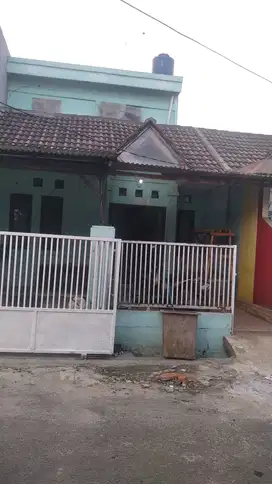 Rumah dikontrakkan di karawaci residence