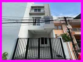dhyana Rumah baru ukuran 3x12m di komplek taman ratu