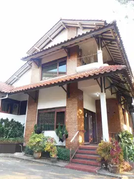 Sayap Dago dekat ITB, Bagus, Jalan Lebar, Harga Di Bawah NJOP