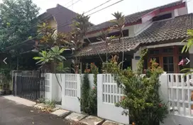disewakan rumah nyaman dekat kampus stan