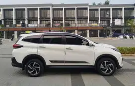 PROMO RUSH GR 1.5 AT 2023 KM 4REBU DP 15JT