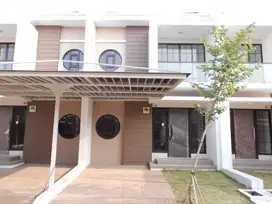 Disewakan  Rumah Termurah di Cluster east asia Green Lake City 6x18