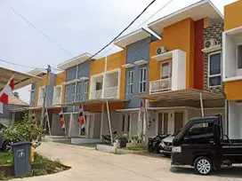 Brand New Town House Dekat Toll Jatiwarna