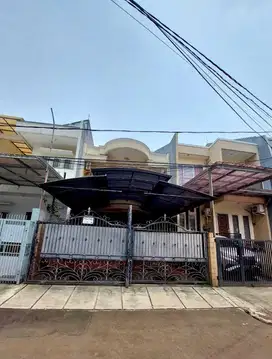 Dijual Semi Furnished Rumah di Kopyor Timur