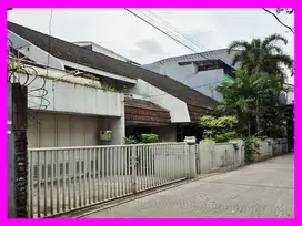 dhyana Rumah luas tanah 487m2 di Komplek Kavling Polri