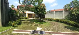 Dijual cepat murah BU rumah luas strategis di Kota Depok