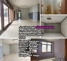 JUAL Rumah Singgasana Pradana, Bandung