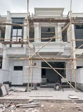 Rumah Mewah 2 lantai lokasi di kawasan Grand depok city dekat stasiun