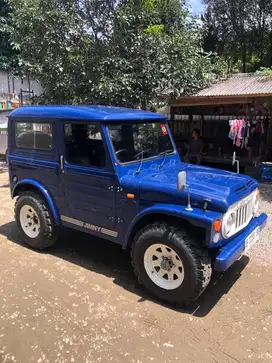 Suzuki jimny jangkrik lj80