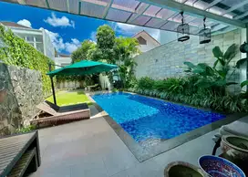 Dijual Rumah Mewah dalam Townhouse Ada Private Pool di Duren Tiga
