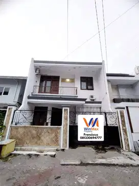 Dijual Rumah Nginden intan Timur 2 lantai row lebar