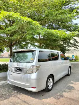 Toyota Vellfire 2.4 X AT 2009 Termurah!!