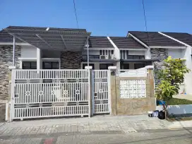 Rumah di kontrakan Bukit Cimanggu City