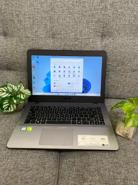 Laptop asus core i5 gen 8, VGA. Ram 8