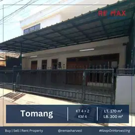Dijual Murah Rumah Konsep TownHouse lebar 10 meter Tomang Jakbar