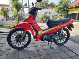 Yamaha Vega R 2000