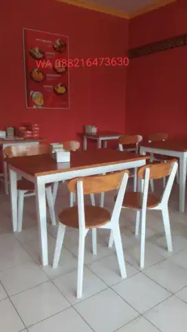 Meja kursi cafe resto dan makan minimalis