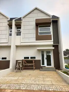 Rumah 2 lantai siap huni cicilan 3jtan 5jt all in dp 0%