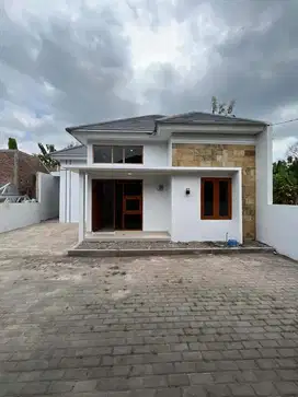 Rumah Cantik Modern 3 Unit di Mini Cluster Mrisi Dekat Kasongan
