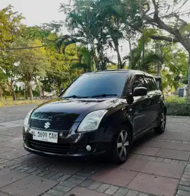 Suzuki Swift 2010 Bensin