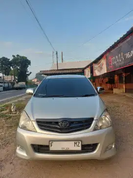 Kijang Innova 2.0 G AT
