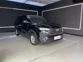 TOYOTA INNOVA ZENIX 2.0L G HYBIRD HITAM METALIK