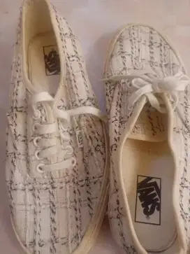 jual sepatu bekas