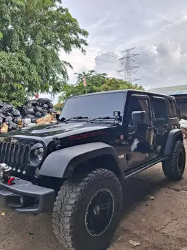 Jeep Wrangler Unlimited 2013 Bensin