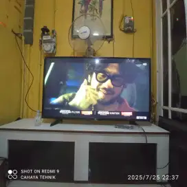 Tv LG 49 inci, digital smart
