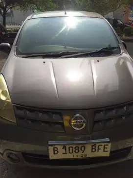 DIJUAL NISSAN GRAND LIVINA 2007 MATIC PEMAKAIAN BOS PASTI JOSS