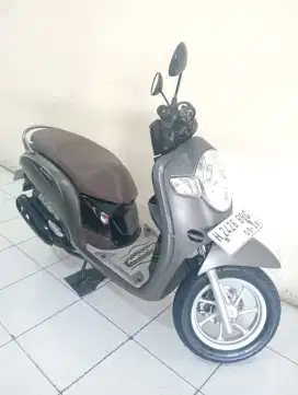 Honda SCOOPY 2018