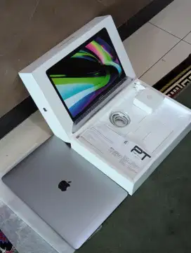 Macbook Pro M2 8/256gb Fullset