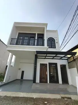 Dekat KRL & kampus ui,rumah ideal pasangan aktif