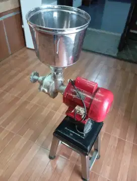 Mesin penggiling kopi