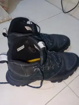 Sepatu Timberland waterproof