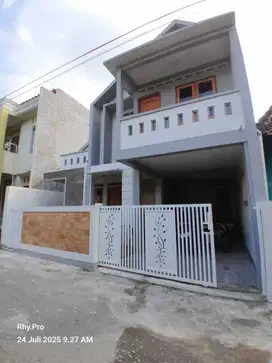 Rumah Cantik 2 Lantai Siap Huni di Ngemplak Sleman RSH 028