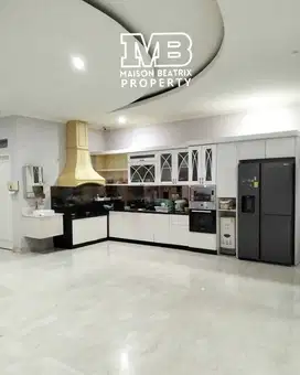 RUMAH BAGUS SIAP HUNI LOKASI DI ALAM SUTERA CLUSTER SUTERA LEORA