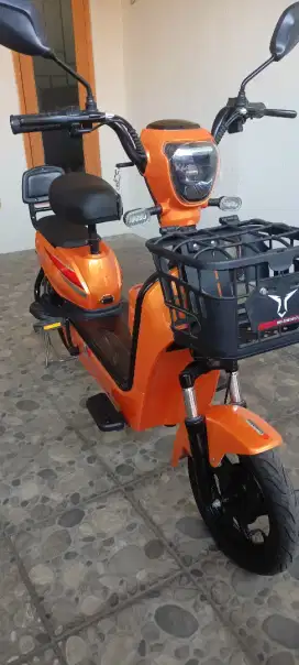 Sepeda Listrik Uwinfly DF5